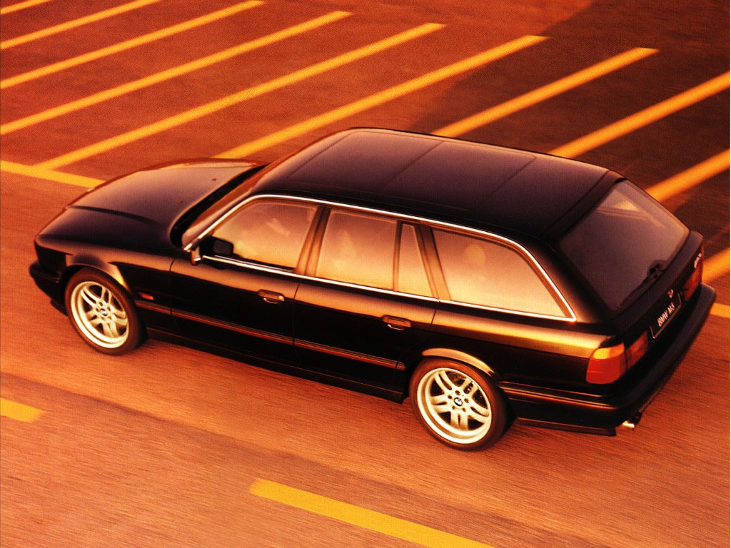 BMW 5 Серии E34 – Технические характеристики и история легендарной «тридцатьчетверки»