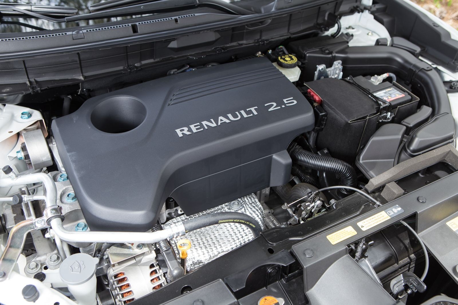 Богаче, красивее и дороже X-Trail: стоит ли покупать Renault Koleos II за 2,2 миллиона