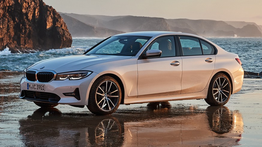 Новый BMW i3 станет седаном: первые изображения