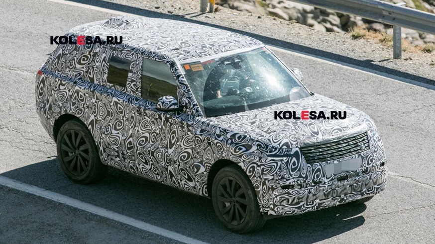 У Range Rover нового поколения будет ещё одна гибридная версия: внедорожник проехался на камеру