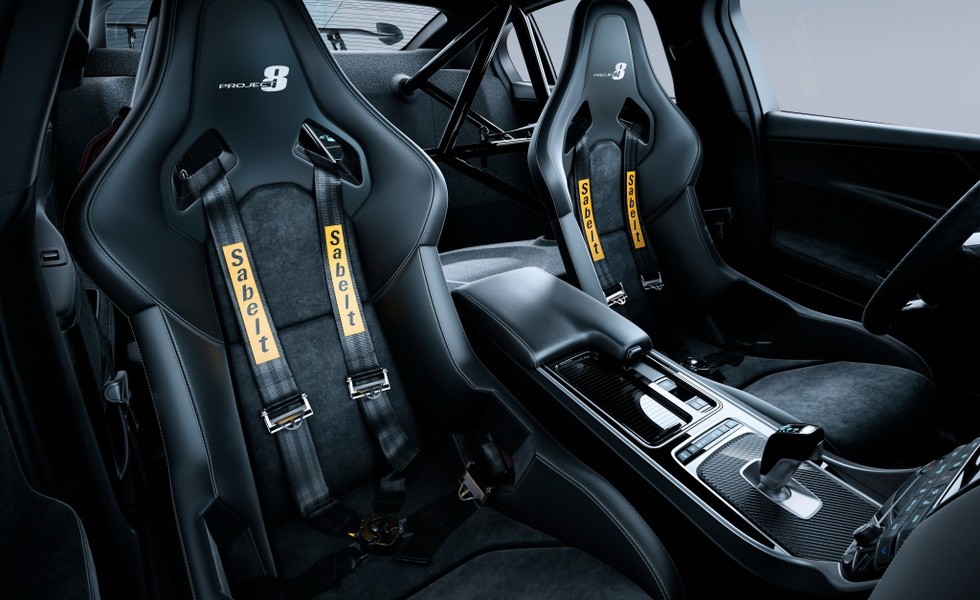 Jaguar XE SV Project 8