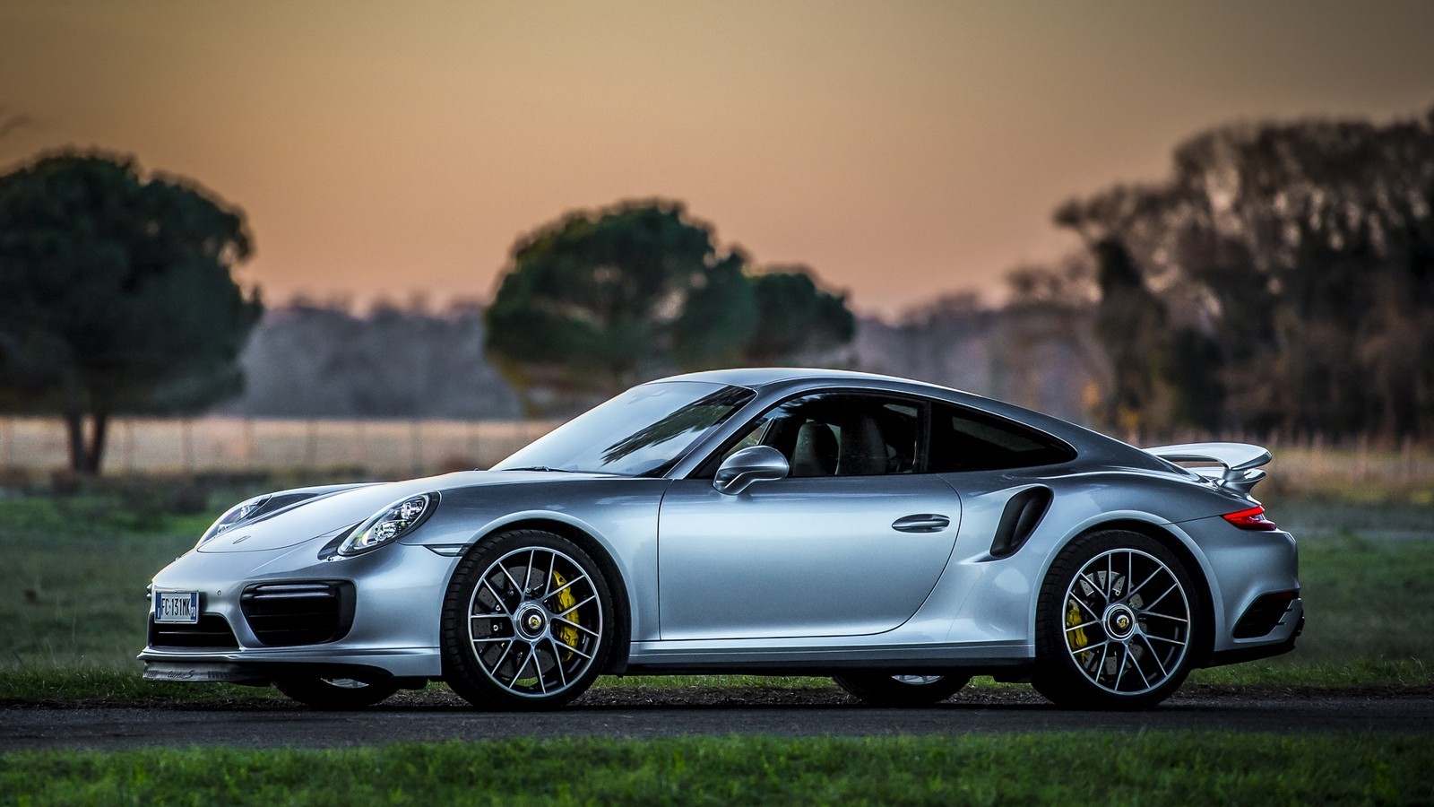 Porsche 911 turbo s картинки