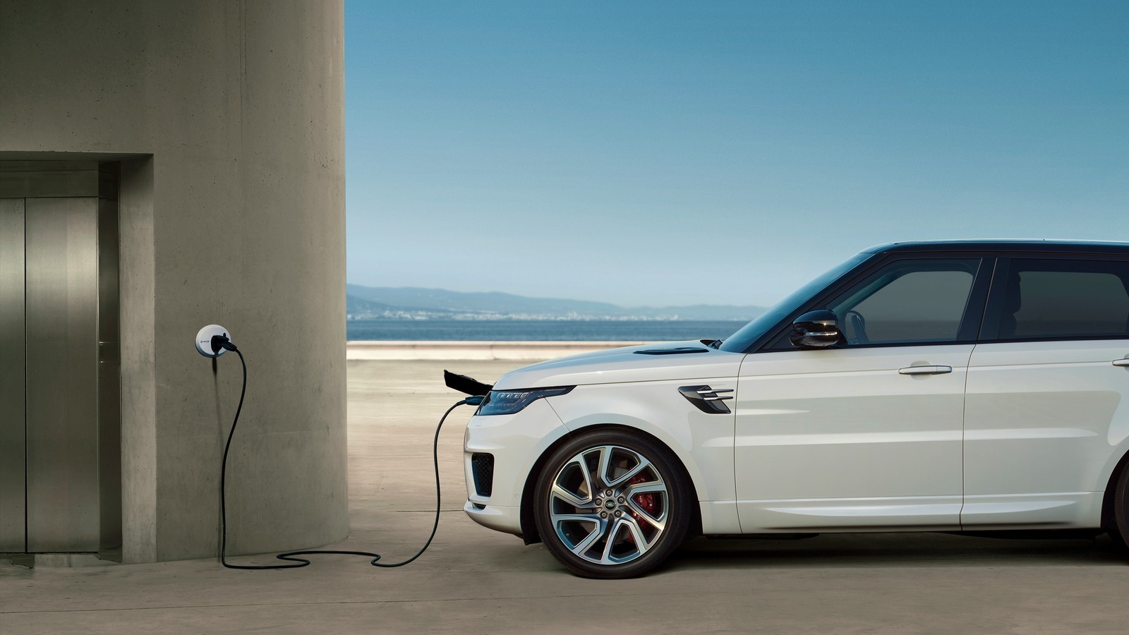 Range Rover Sport P400e Autobiography