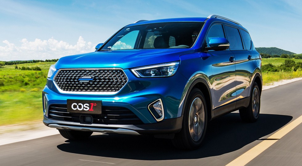 Changan готовит к премьере ещё один «премиальный» кроссовер: первые фото