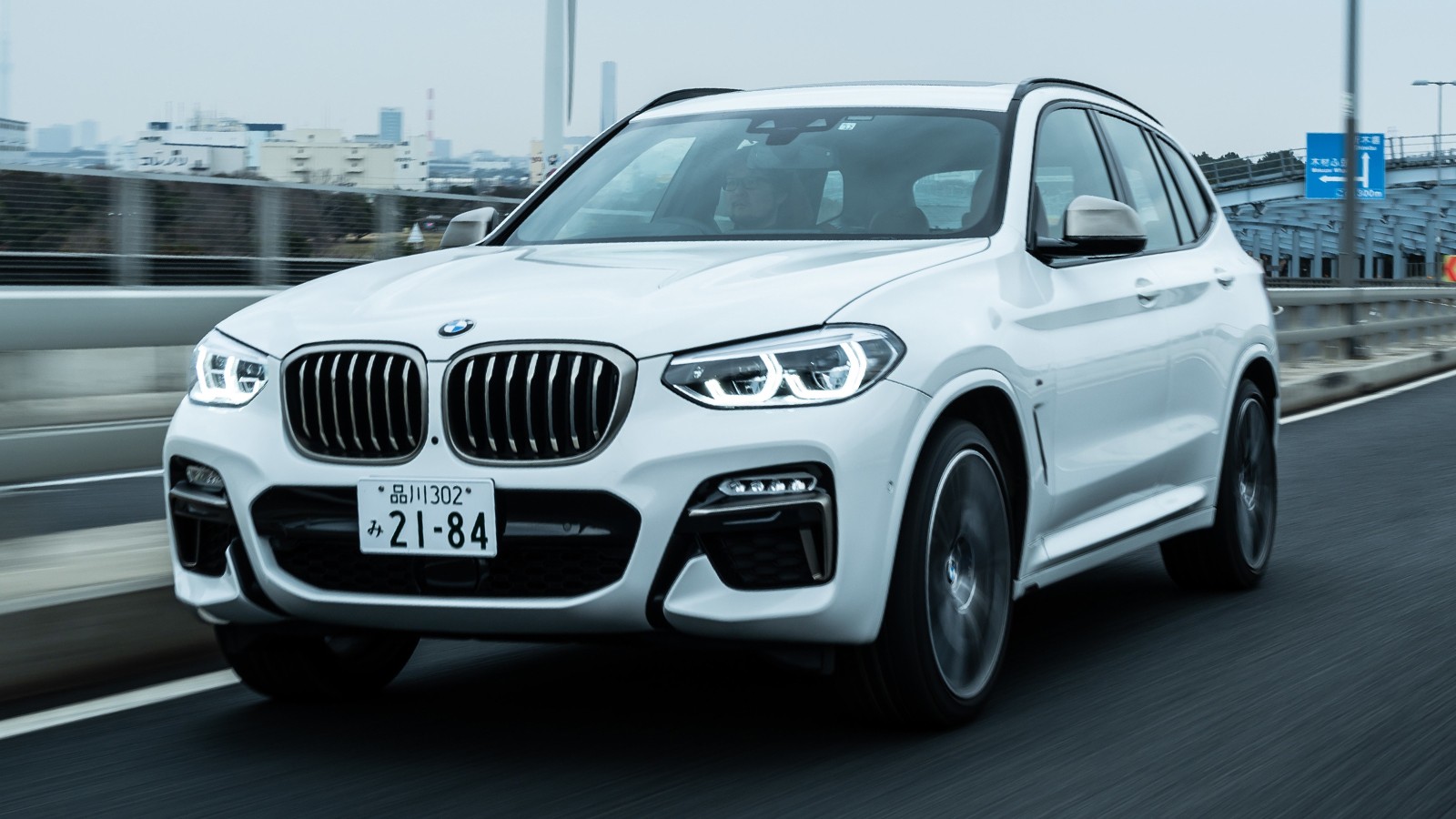 Обновлённый BMW X3: первые изображения