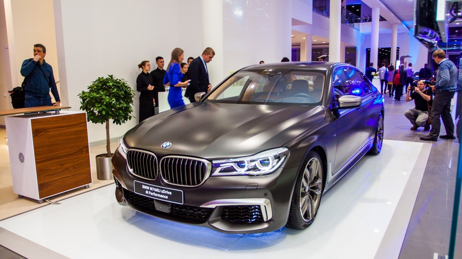 Официальный дилер BMW IX 2022