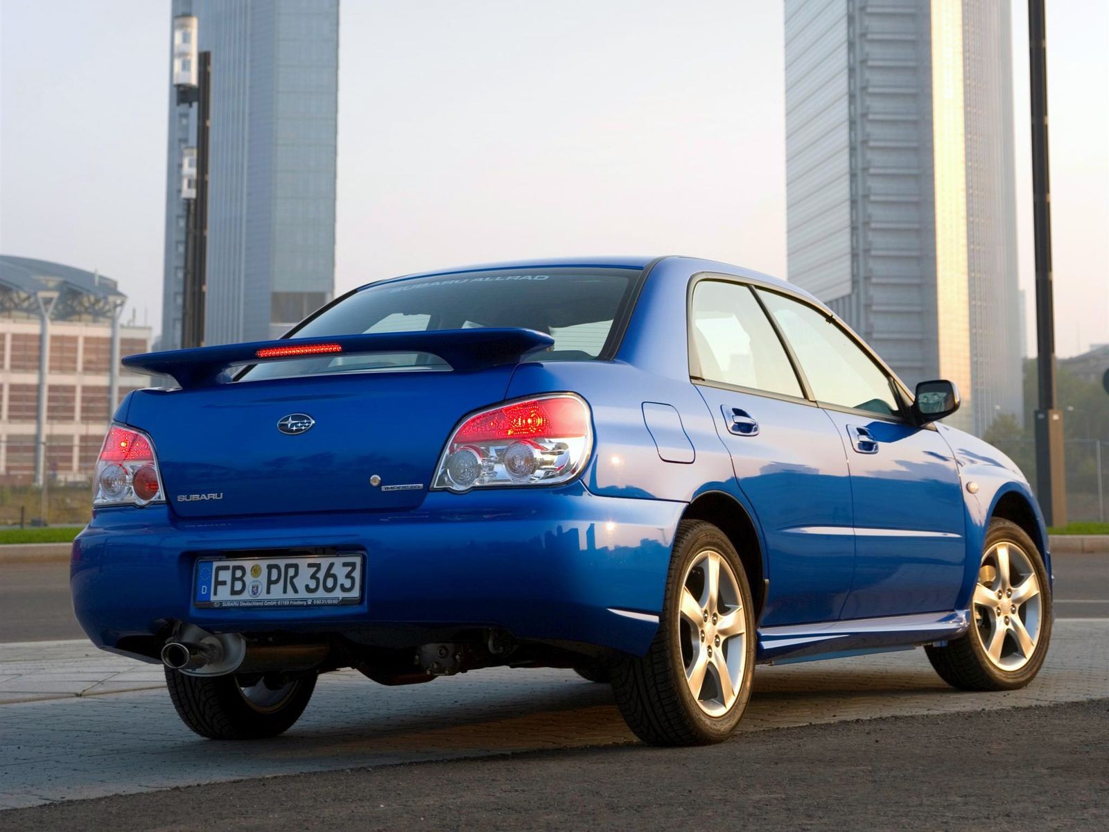 Из виртуальных гонок в реальные: стоит ли покупать Subaru Impreza II за 500 тысяч