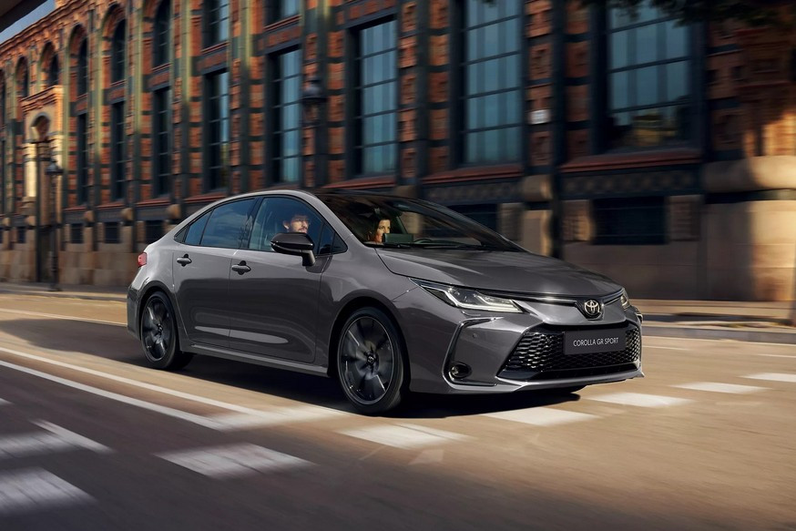 Семейство Toyota Corolla для Европы перешло в новый модельный год без рестайлинга