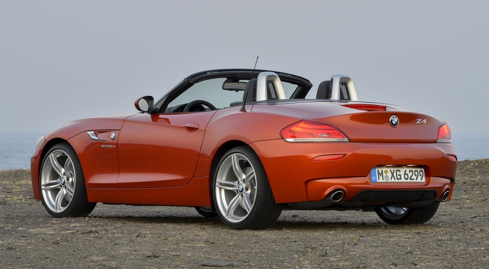 На фото: BMW Z4 прошлого поколения