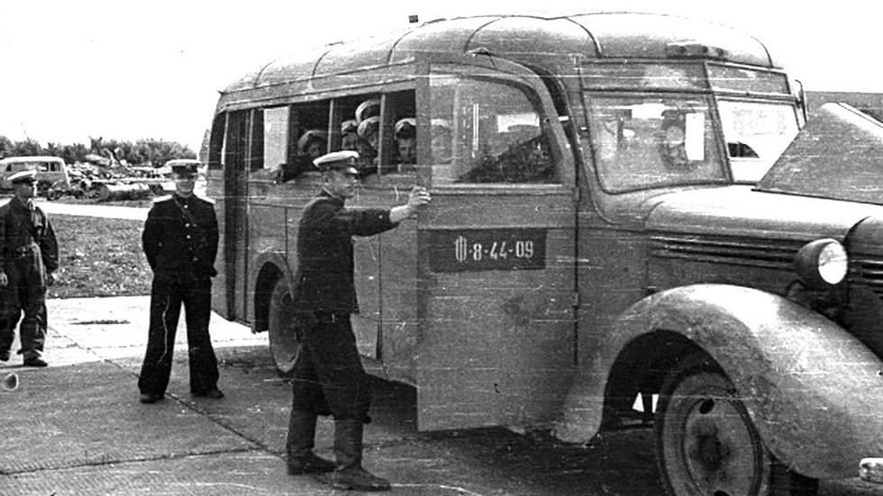 Автобус ЗИС-16