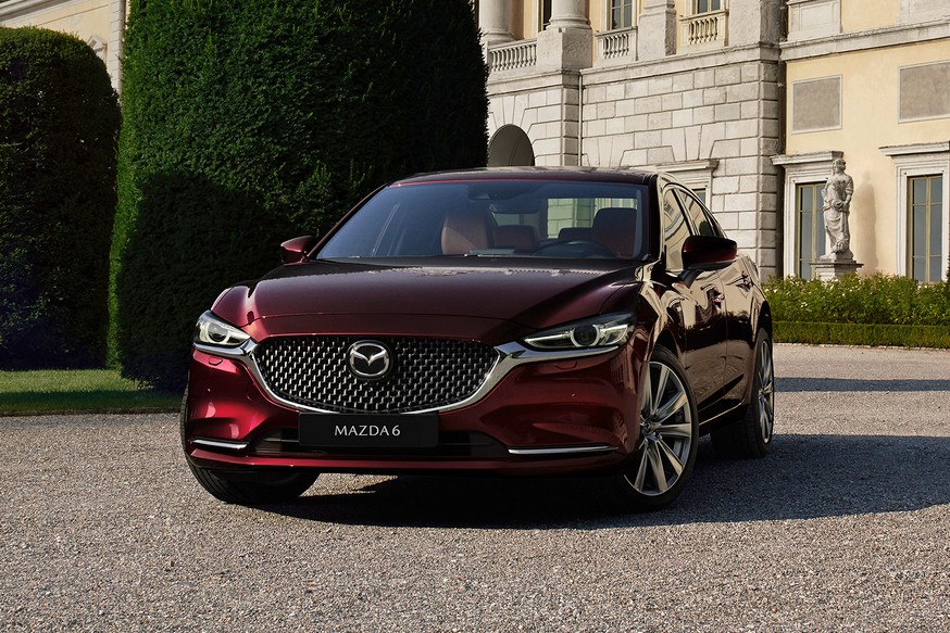 Mazda 6 обновили к юбилею: роскошные версии и пересмотренная моторная гамма