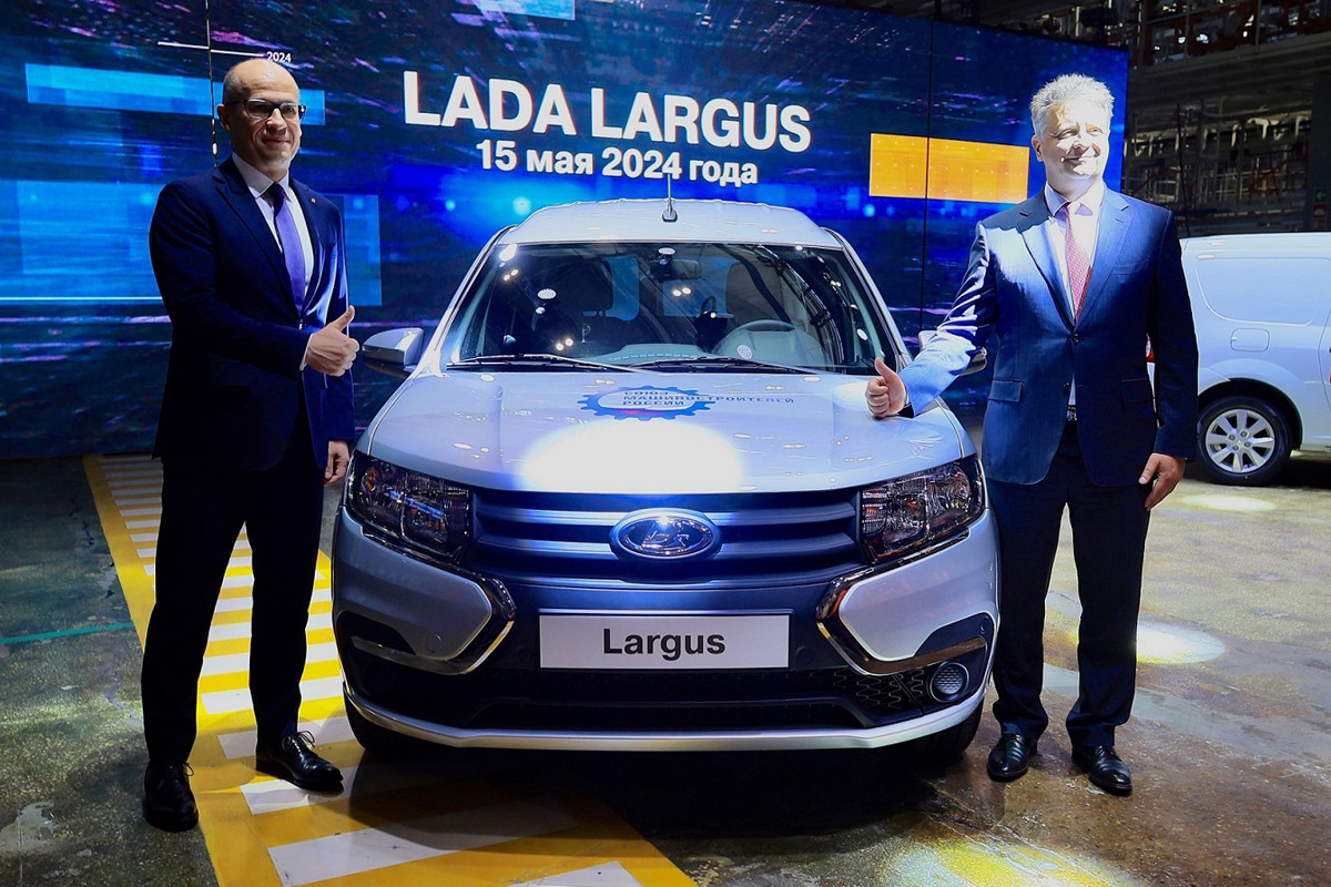 АВТОВАЗ запустил производство Lada Largus, стартовые цены уже известны -  КОЛЕСА.ру – автомобильный журнал