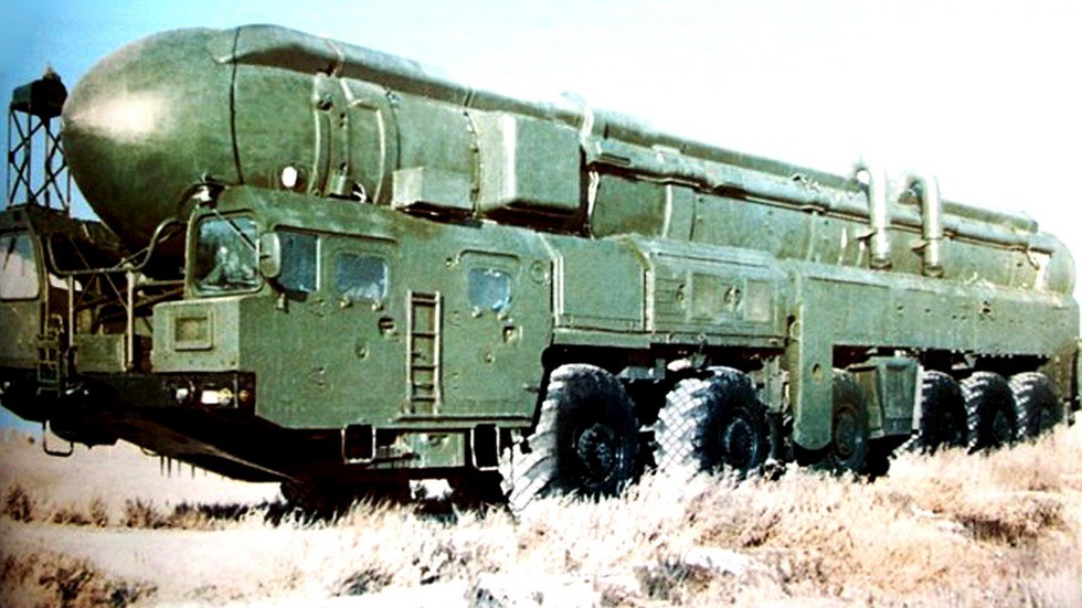 Новые шестиосные МАЗы для ракетного комплекса «Пионер-3» - КОЛЕСА.ру ...