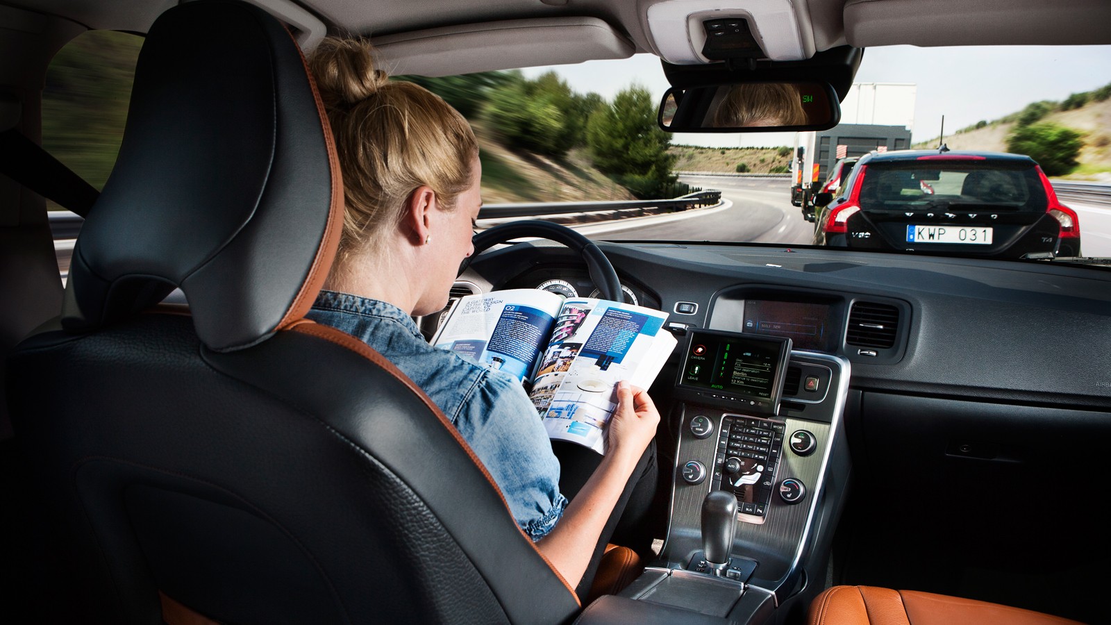 Volvo-self-driving-car