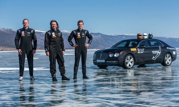 Серийный Bentley установил рекорд скорости на льду