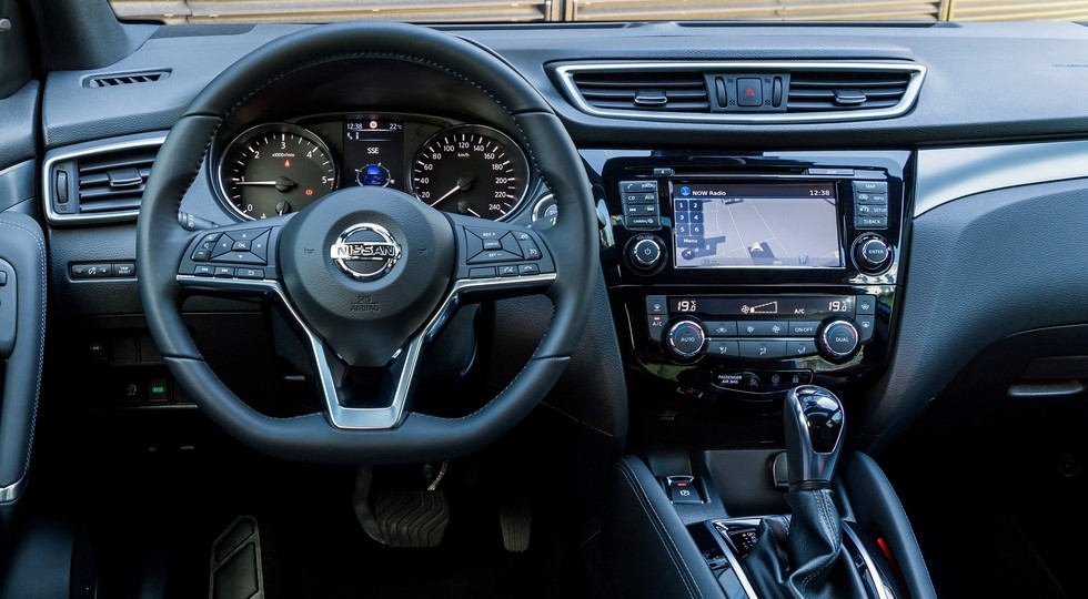 Новый Nissan Qashqai проехался на камеру: кросс получит дизайн в стиле старшего X-Trail