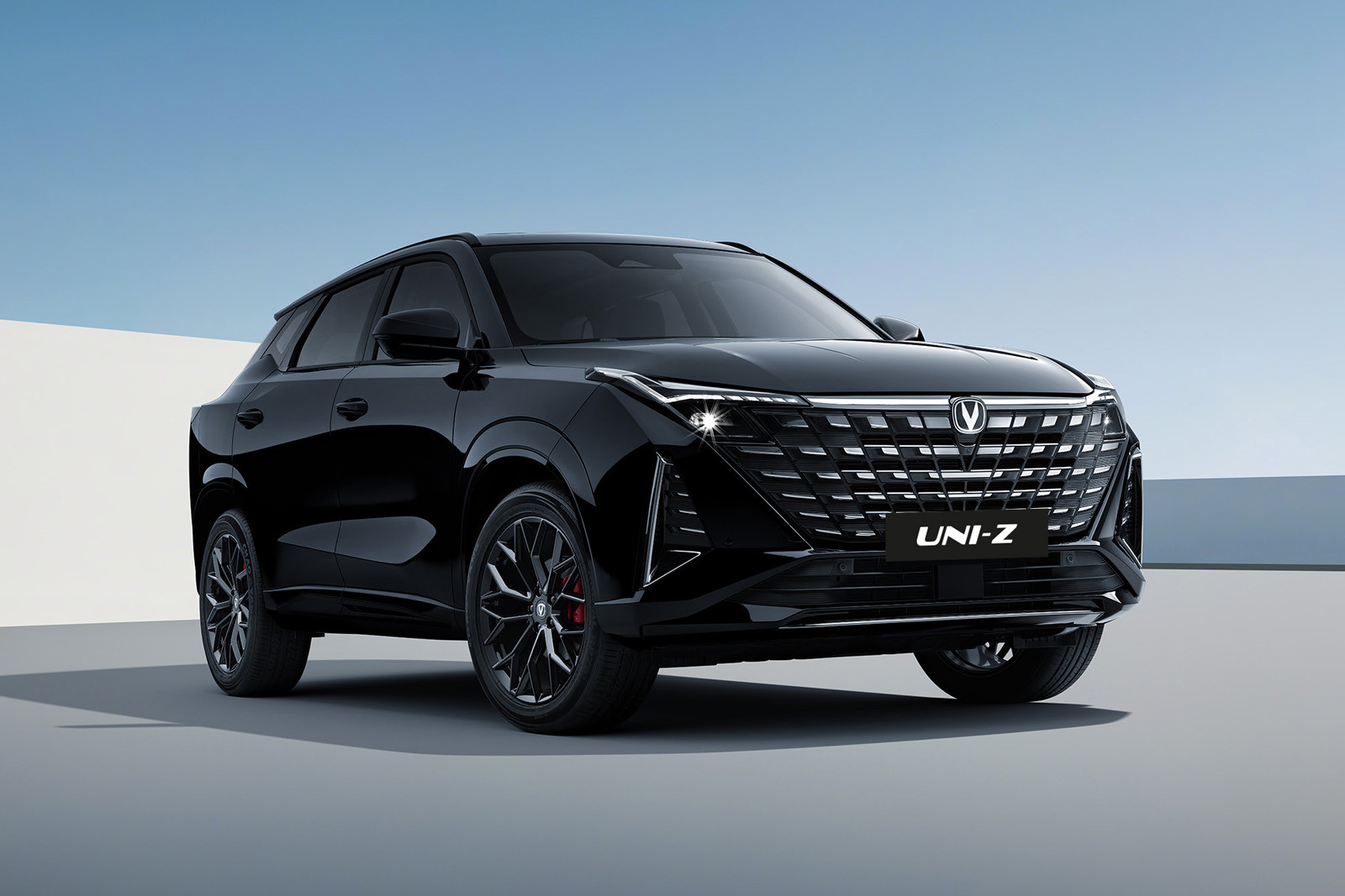 Changan готовится пополнить российскую линейку за счёт кроссовера Uni-Z