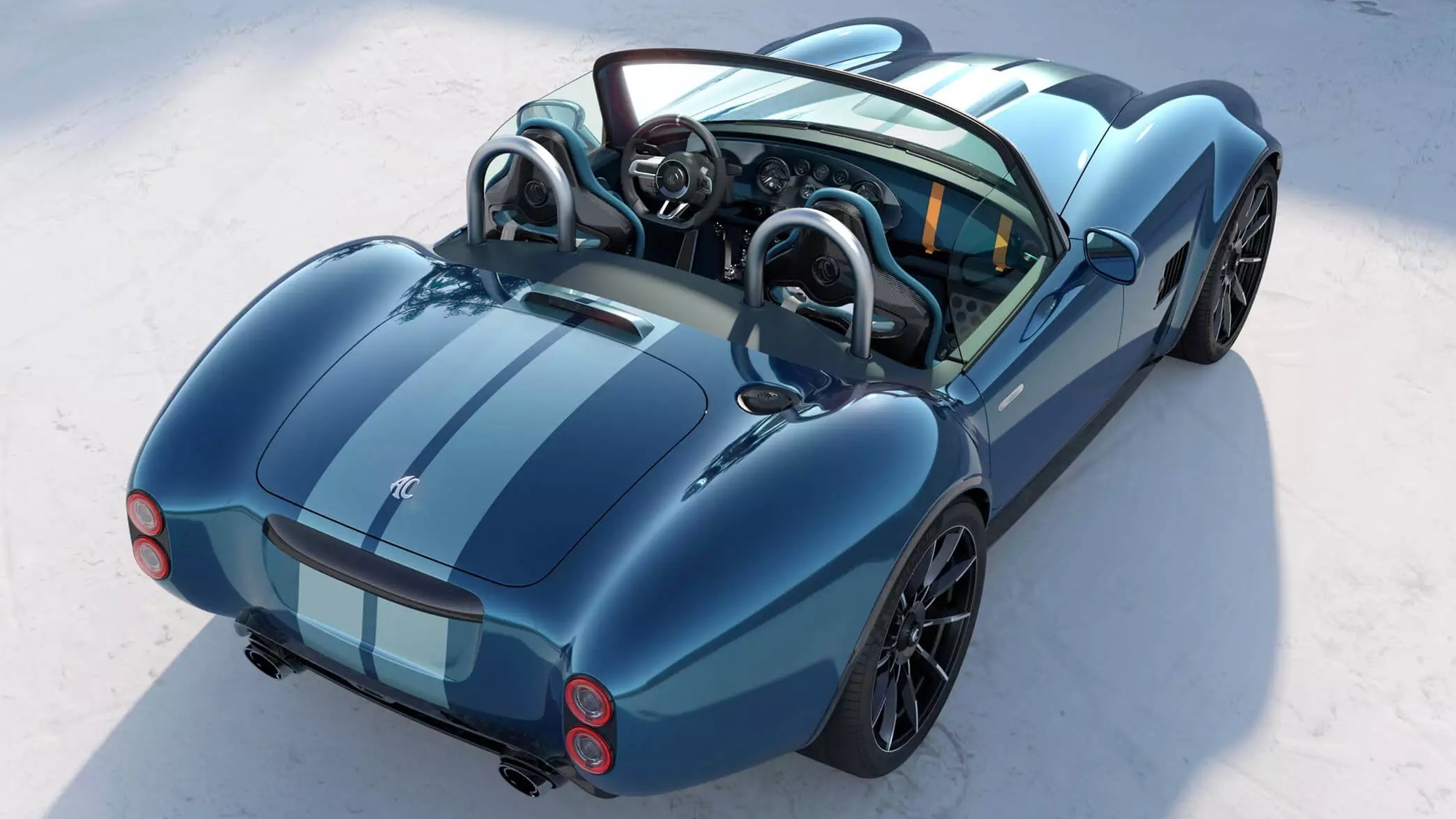 Абсолютно новый AC Cobra GT Roadster: углепластиковый кузов и 663-сильный V8