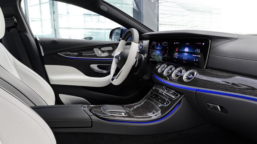 Mercedes-Benz обновил седан CLS: другой руль и пересмотренная линейка «дизелей»