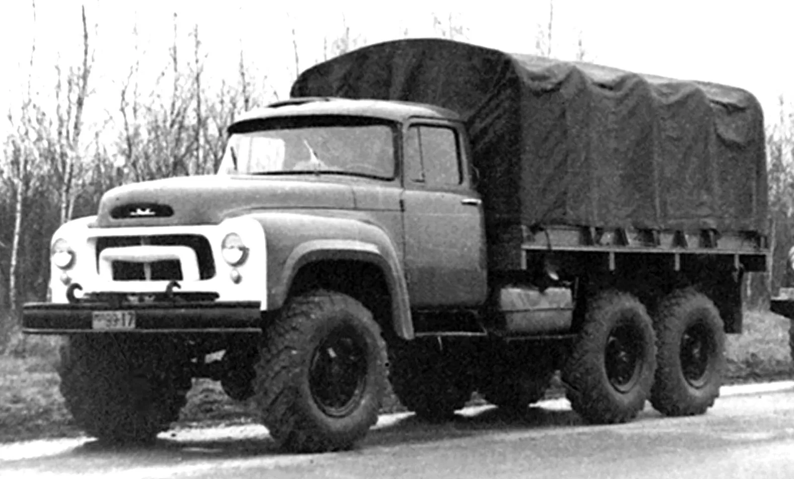 Зил 130 и 131. ЗИЛ-165 грузовик. ЗИЛ-131 грузовой автомобиль. ЗИЛ-157. ЗИЛ-157 грузовой.