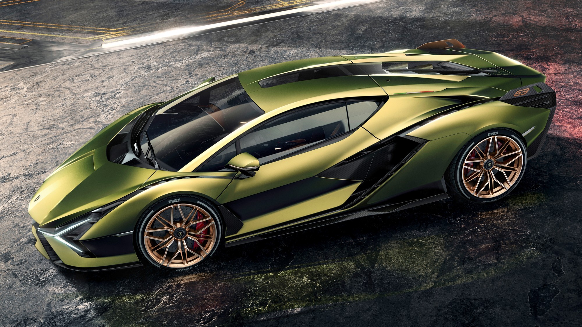 Главная скрепа: наследник Lamborghini Aventador сохранит атмосферный V12