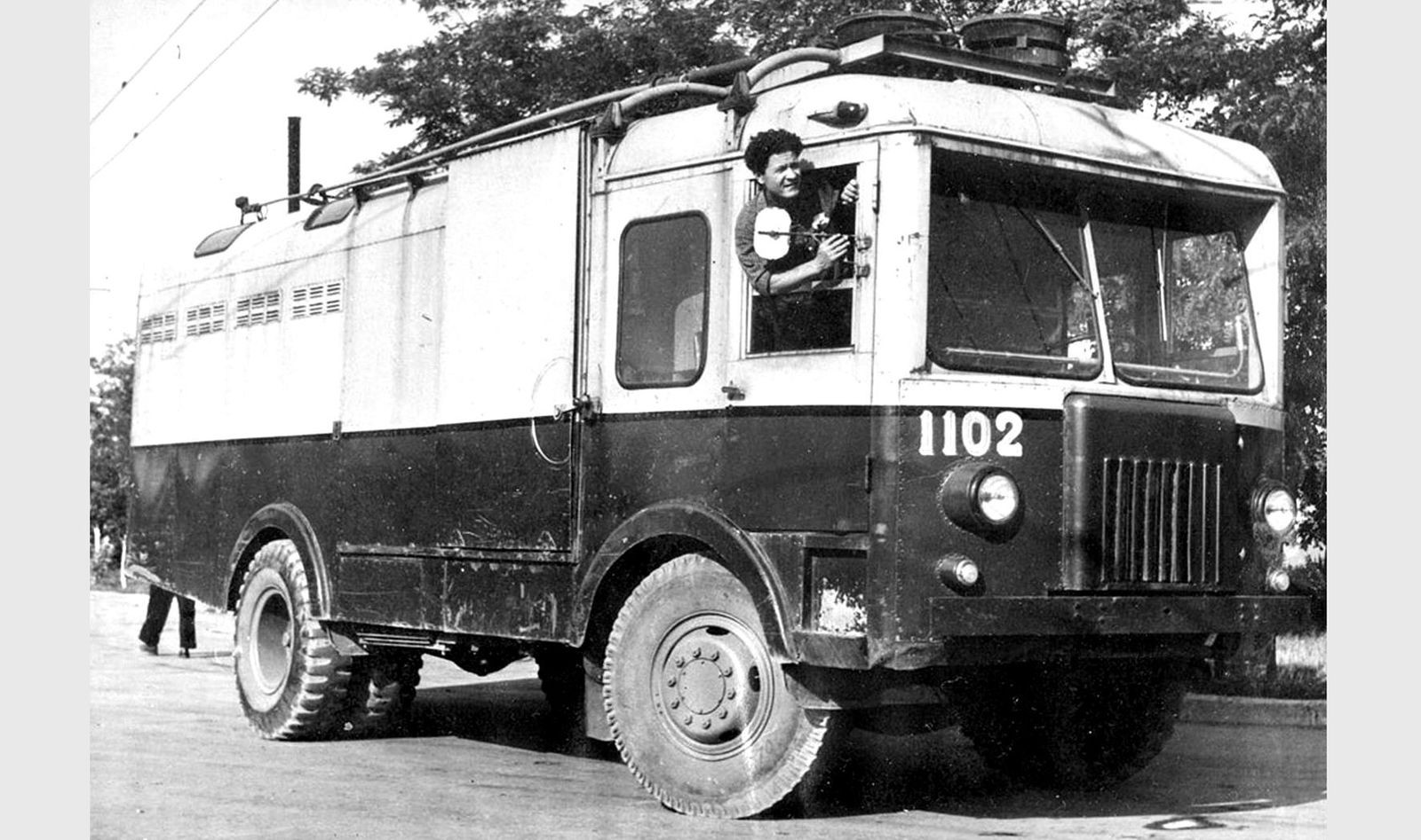 Были гибридами до того, как это стало мейнстримом: история советских троллейвозов
