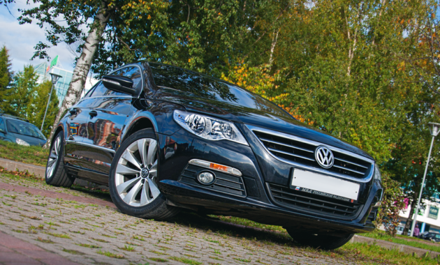 На фото: Volkswagen Passat CC