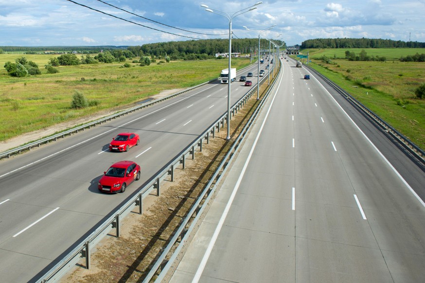 В России появится новая скоростная трасса. За проезд денег не попросят
