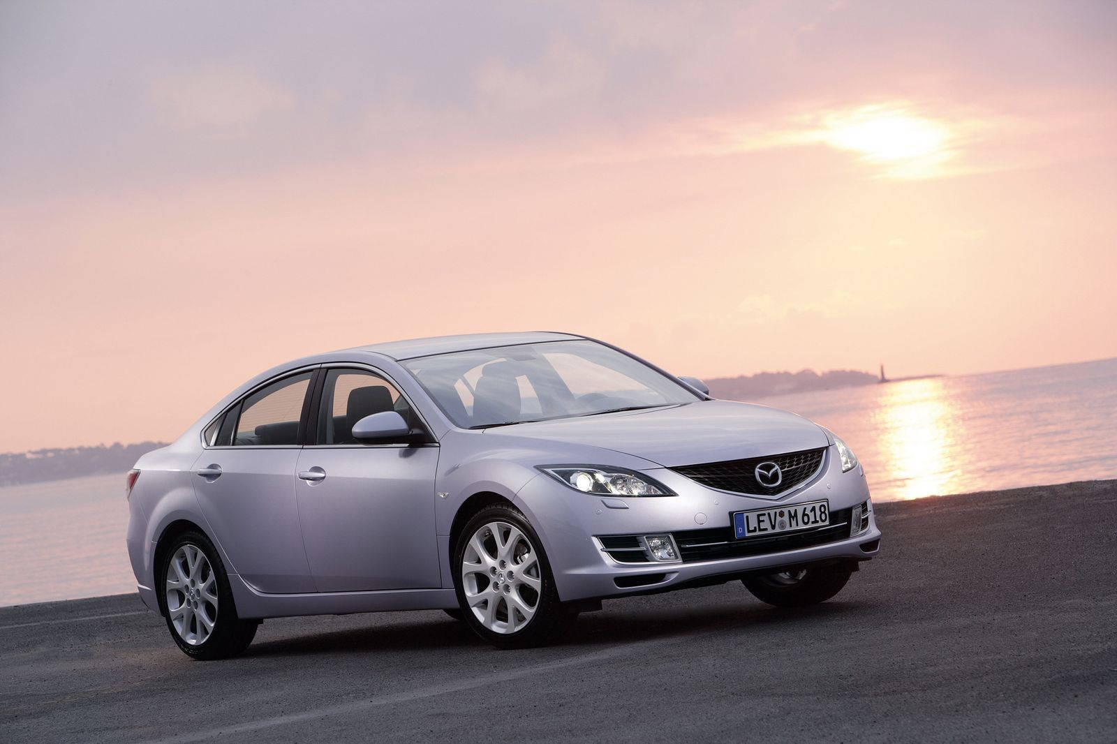 5 причин покупать и не покупать Mazda6 II (GH)