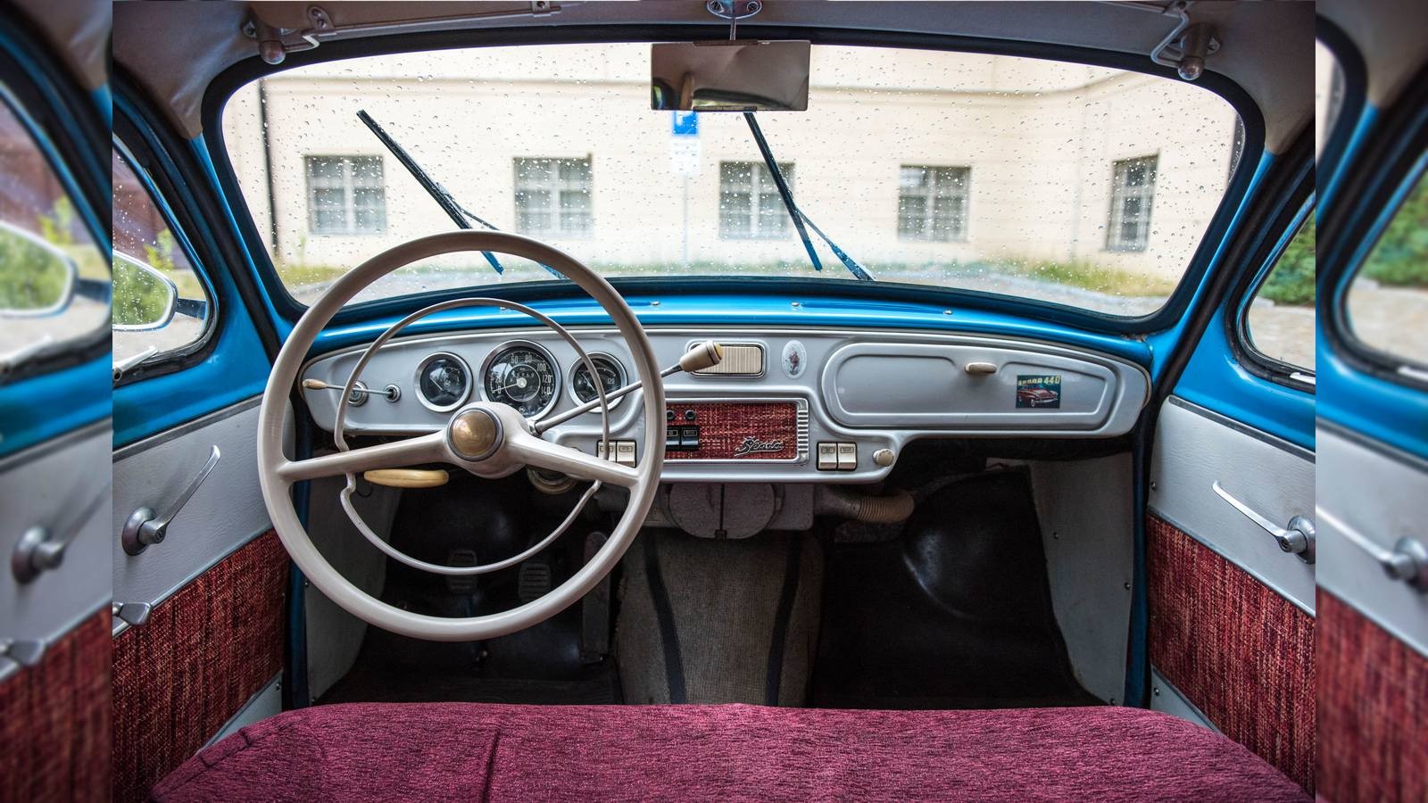Хруст шестерен и груды кирпичей: тест-драйв Skoda Octavia 1962 года