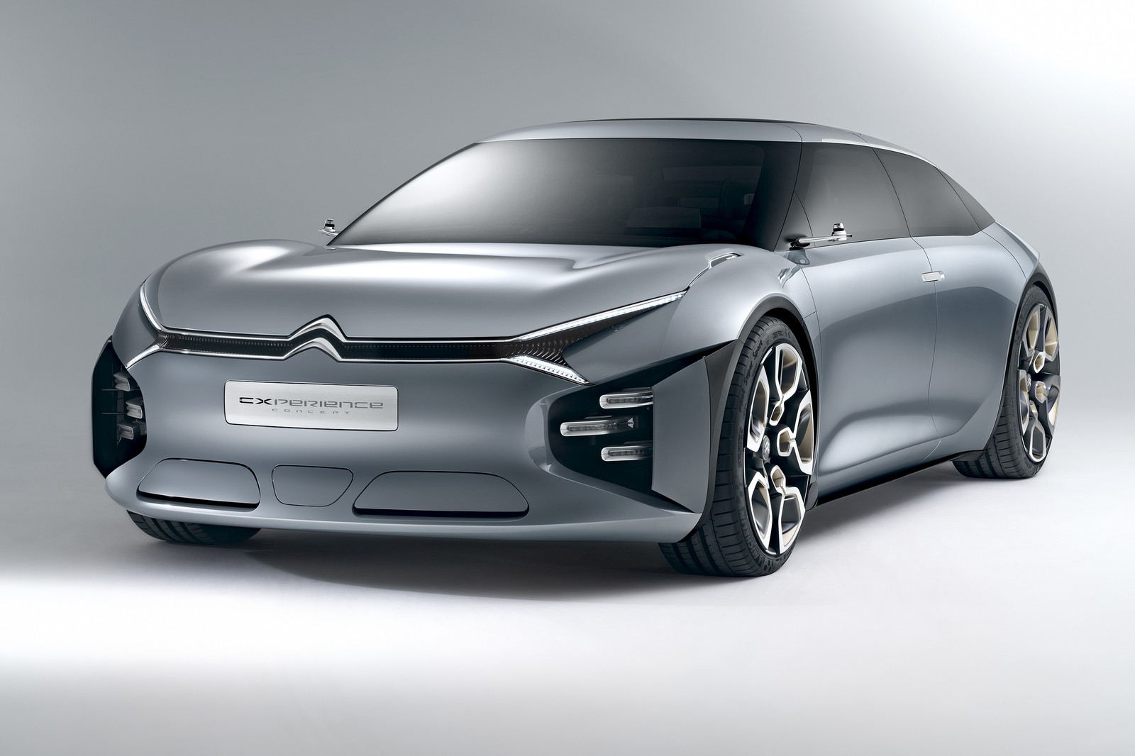 Концепт Citroen CXperience 2016 года
