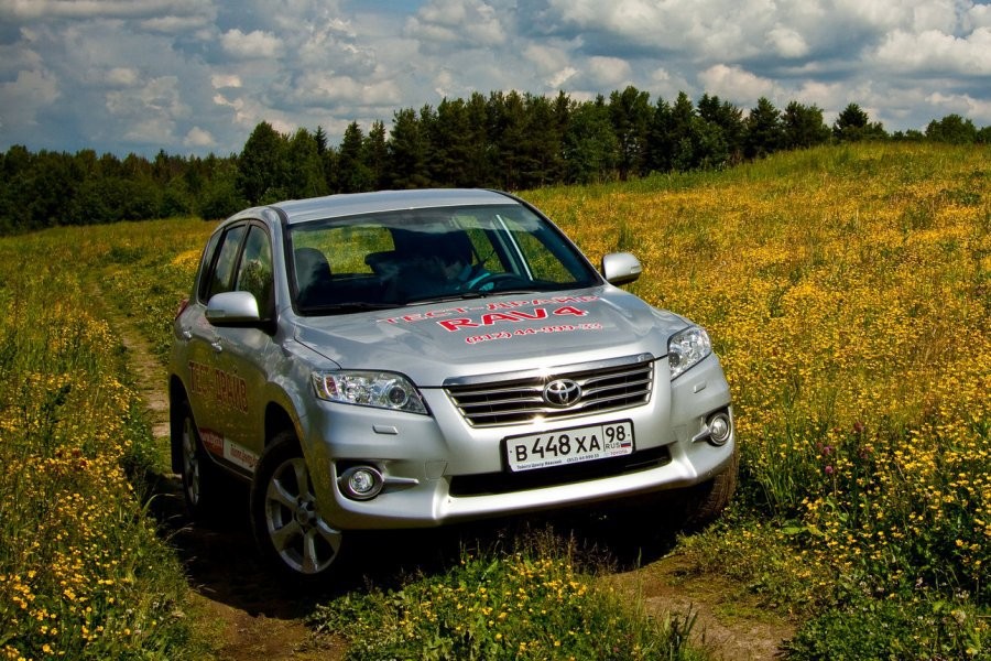 Active 4wd. Тест драйв Тойота рав 4 2010. Реклама рав4. Тойота драйв 2. Тойота рав 4 21 года.