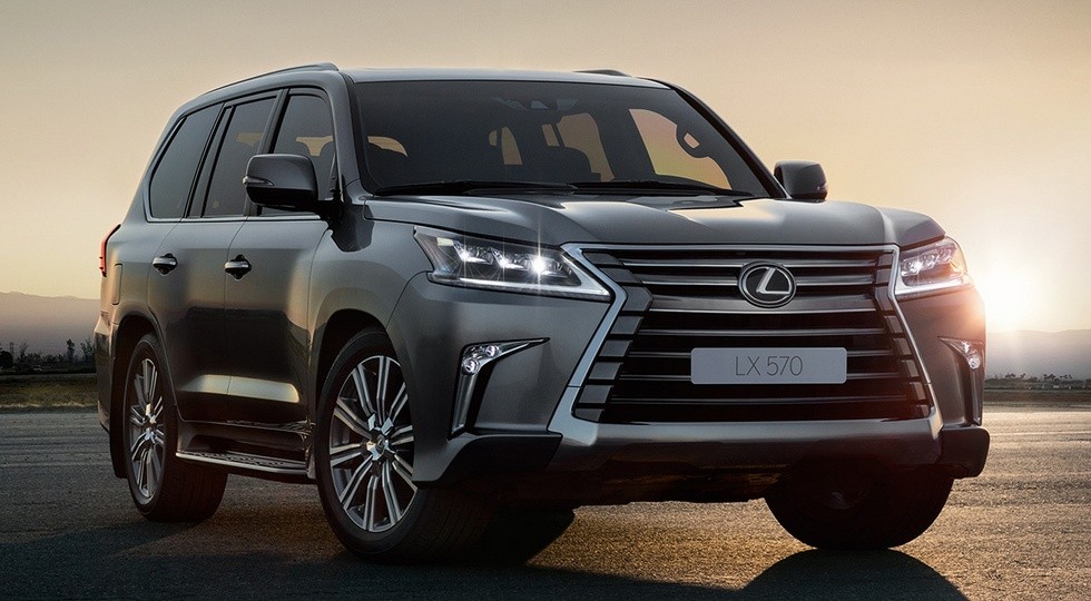На фото: Lexus LX 570'2015