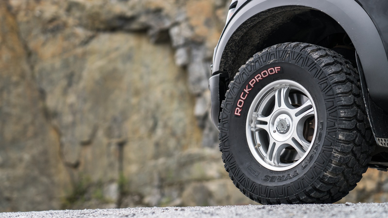 Nokian_Rockproof_012
