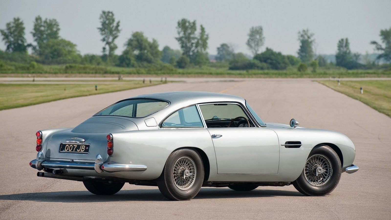 autowp.ru_aston_martin_db5_james_bond_edition_5
