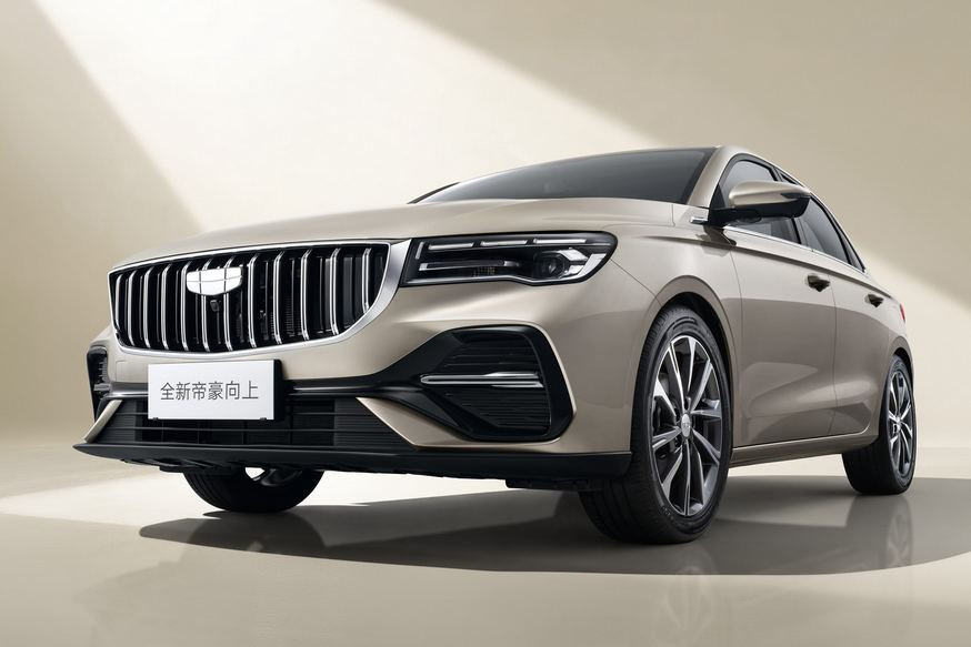 Geely обновила Emgrand предыдущего поколения: другой дизайн и кое-что ещё