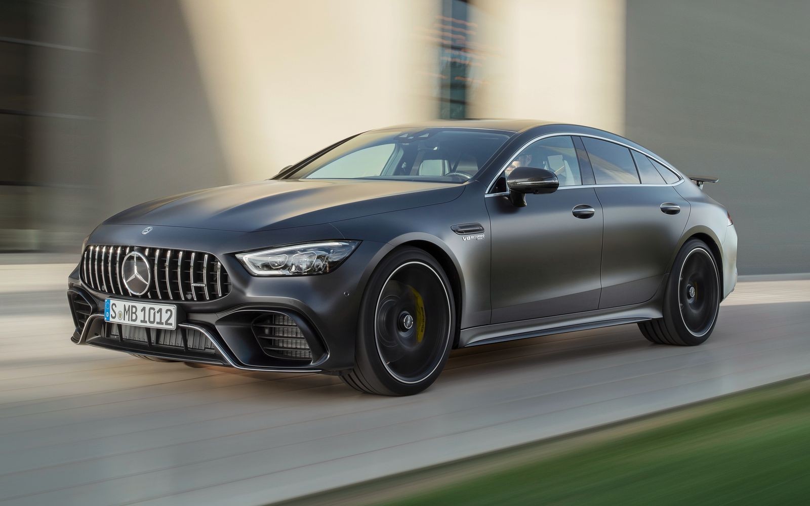 Mercedes Amg Gt 63 S Obognal Jaguar I Ustanovil Novyj Rekord Nyurburgringa Kolesa Ru Avtomobilnyj Zhurnal