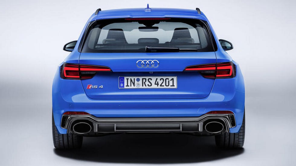 audi-rs4-avant-carbon-edition-2
