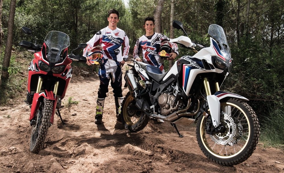 Маркес и Барреда тестируют Africa Twin на видео