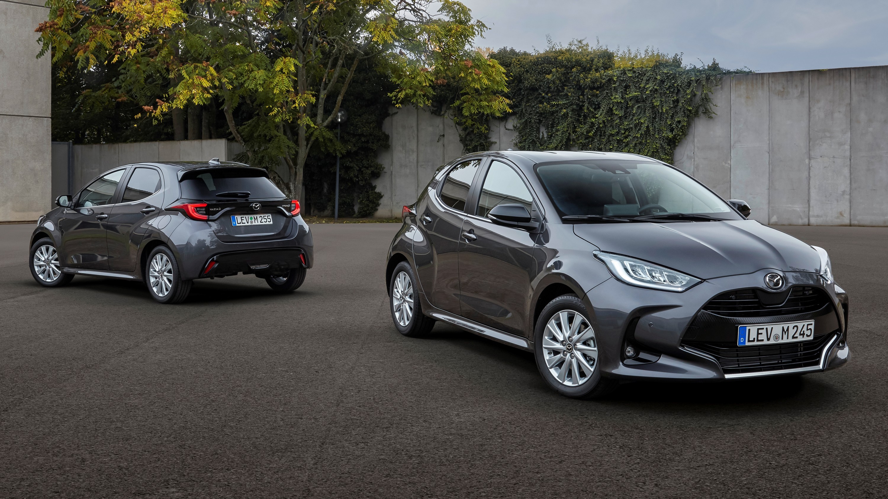 Очередная «подмена»: новая Mazda2 для Европы оказалась клоном Toyota Yaris