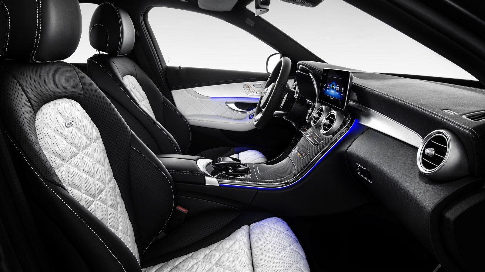 Weltpremiere der neuen C-Klasse Limousine und des T-Modells