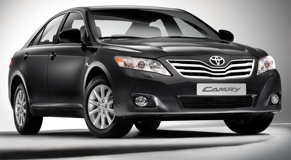 На фото: Toyota Camry