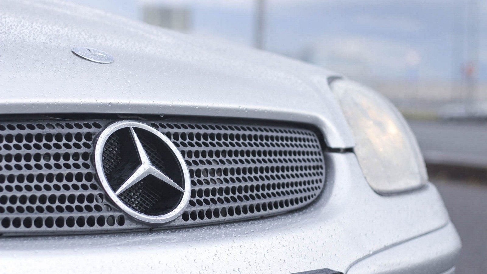 Mercedes-Benz SLK эмблема (1)