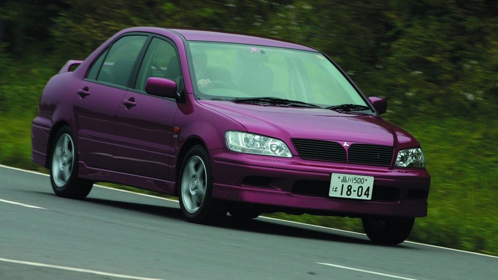 На фото: Mitsubishi Lancer Cedia '2000–2003