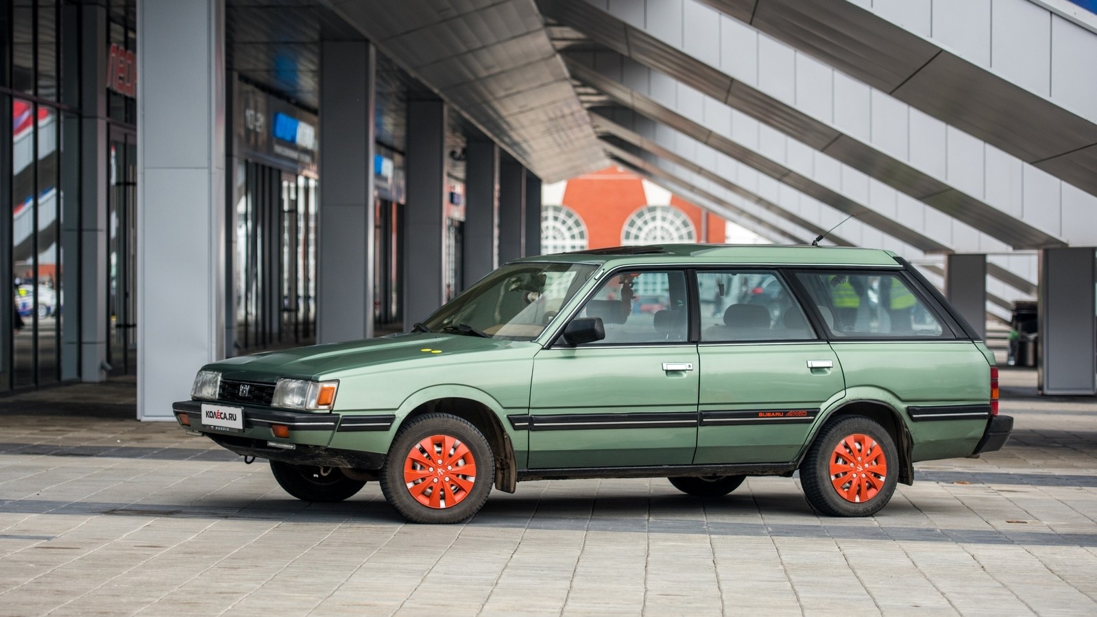 Subaru leone. Subaru Leone 80. Субару 80 универсал. Subaru универсал 80-90. Subaru универсал 1980.