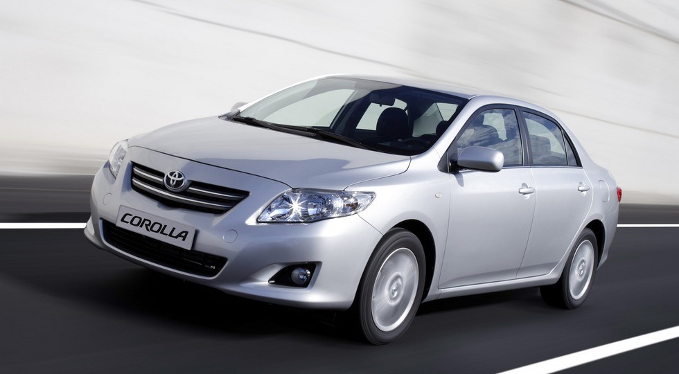 На фото: Toyota Corolla'2007–10