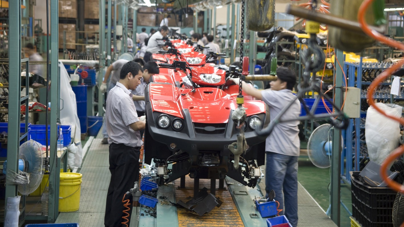 На фото: производственная линия на заводе TGB в Тайване