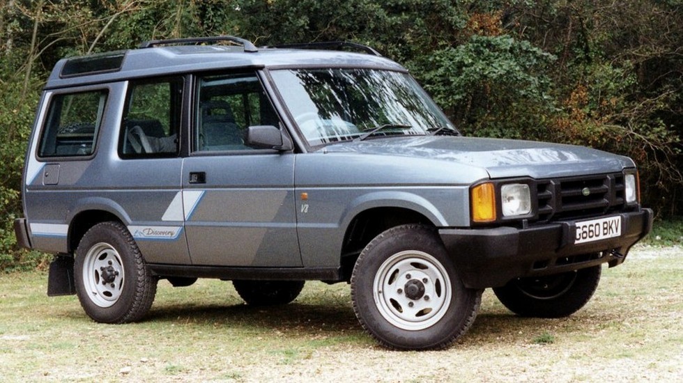 1Land Rover Discovery 3-door UK-spec '1989–94