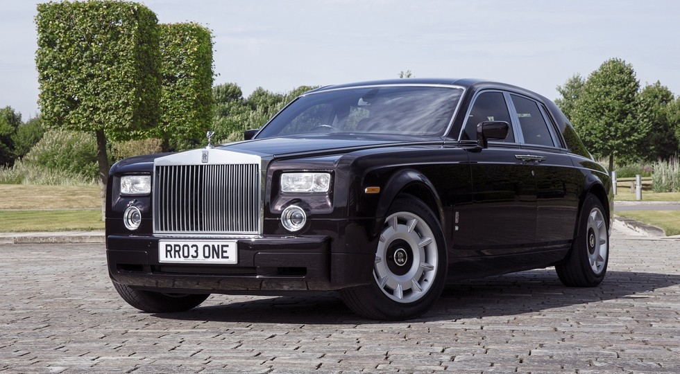 На фото: первый экземпляр Rolls-Royce Phantom VII