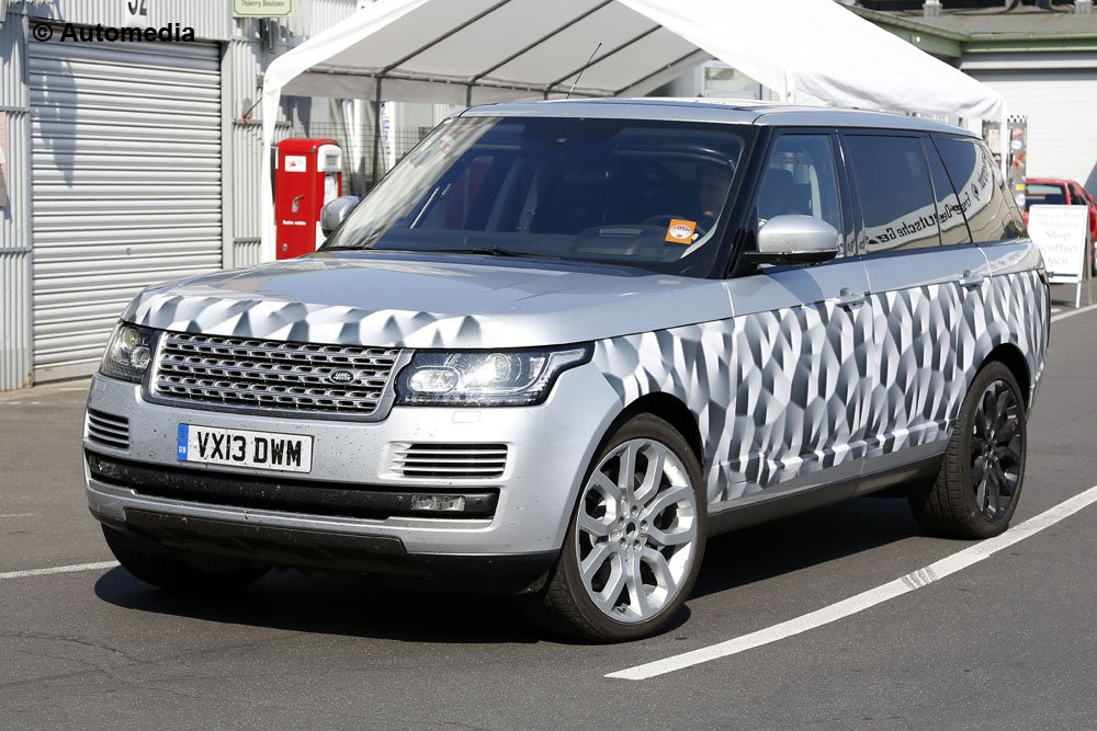 Range Rover LWB: кроссовер для гулливеров